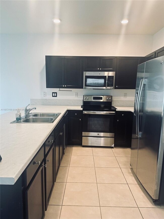 Photo - 3114 SE 3rd Dr