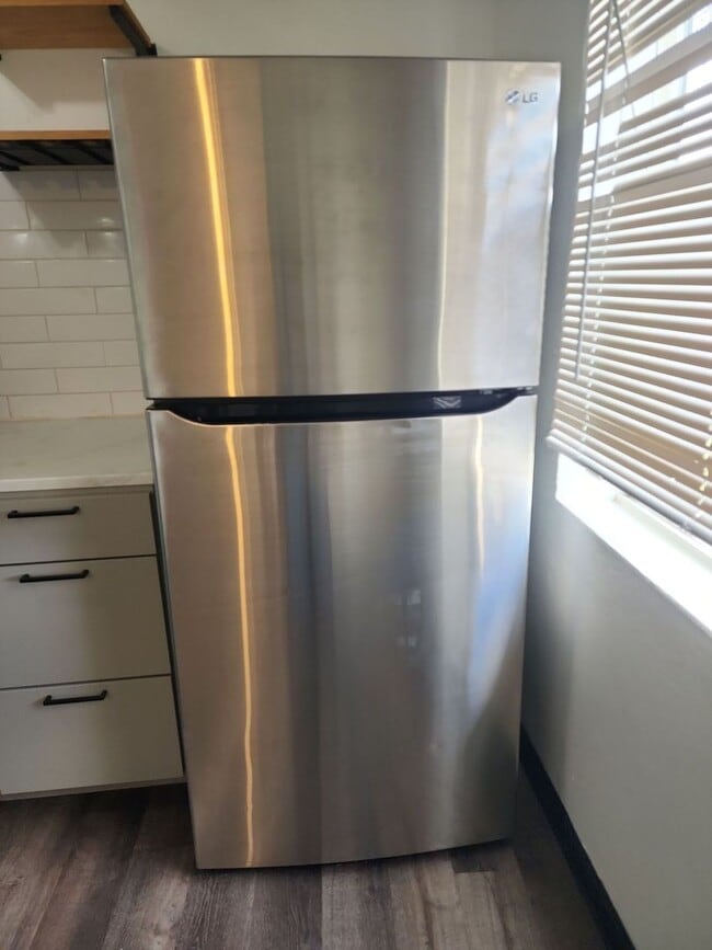 Photo - 1 bed 1 bath unit w/ shared laundry