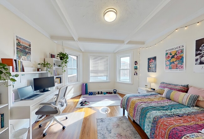 Photo - 73 Thatcher St Unit 202