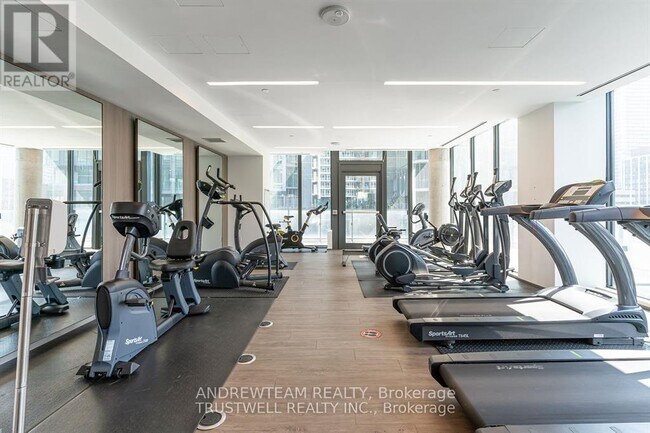 Photo - 77 Shuter St Unit 216