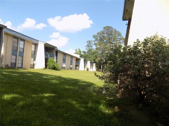 2811 SW Archer Rd Unit x 201