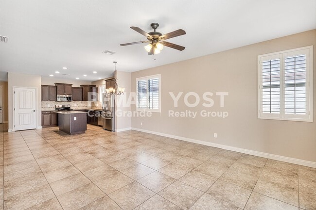 Photo - Desert Living Done Right: Solar, Pool & Jacuzzi Included