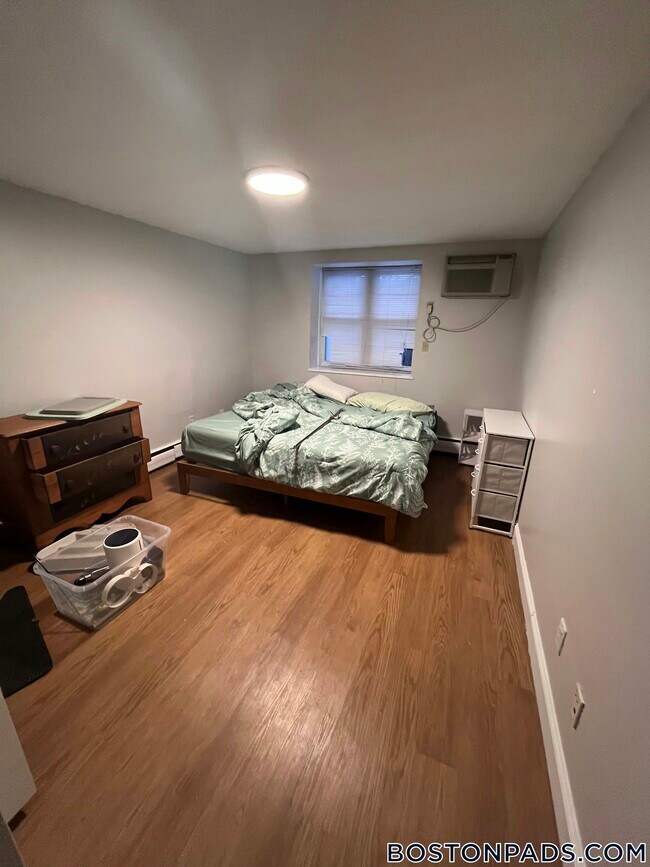 Photo - 110 Babcock St Unidad P2