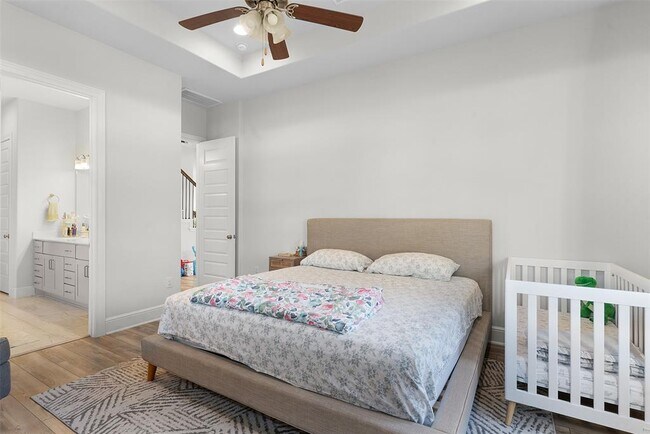 Photo - 3203 Scenic Valley Dr