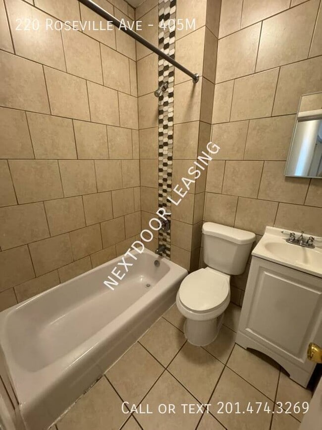Photo - 220 Roseville Ave Unidad 405M