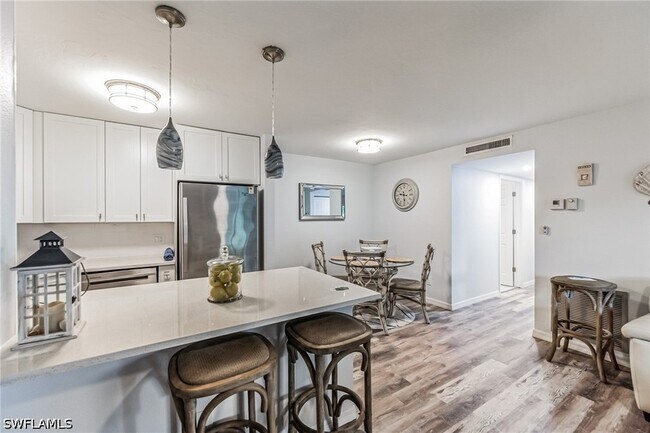 Photo - 8081 S Woods Cir Unidad 10