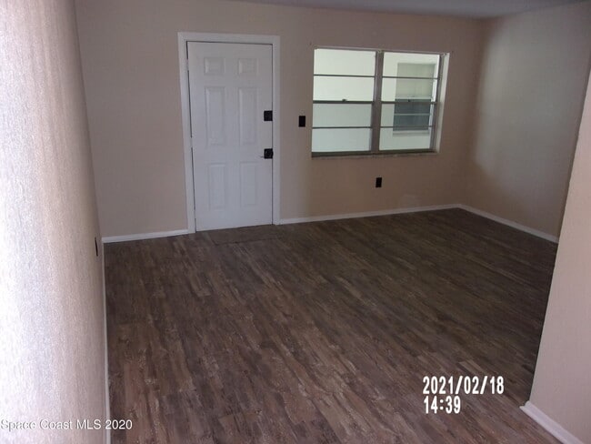 Photo - 2170 Knox McRae Dr Unidad 39