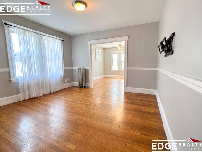 Photo - 80 Langley Rd Unit 1