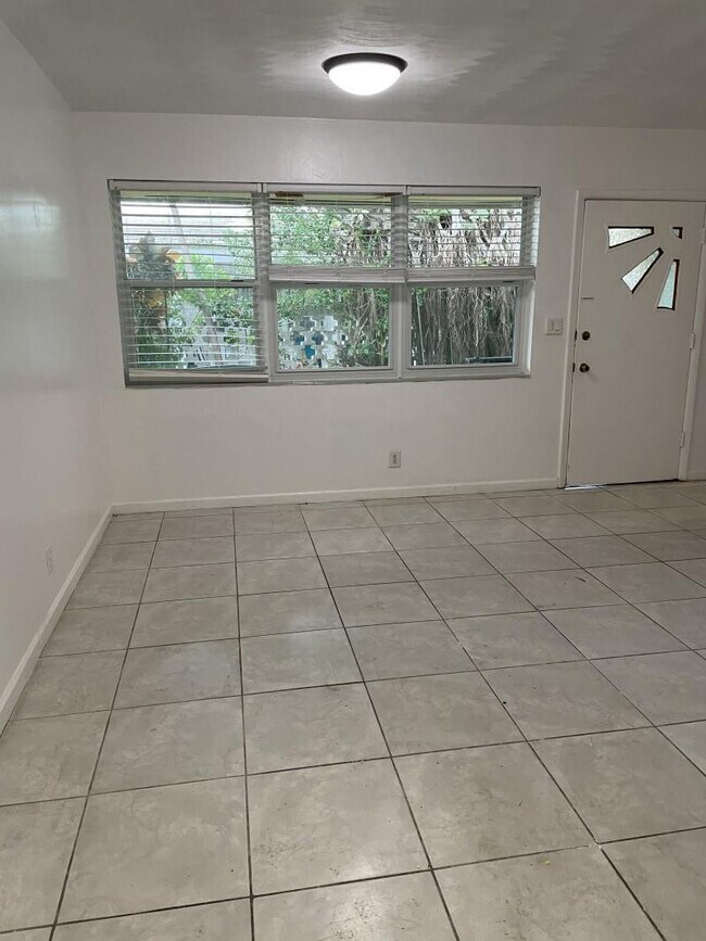 Photo - 1518 Grant St Unit 1