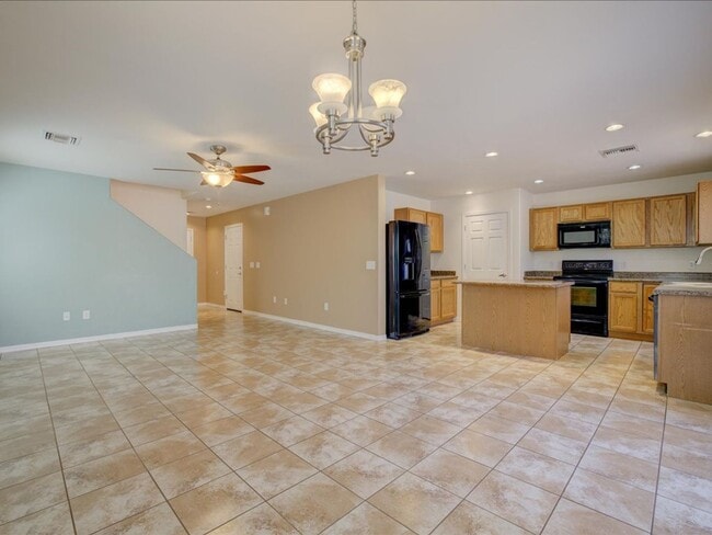 Photo - 3 Bedroom 2.5 Bathroom