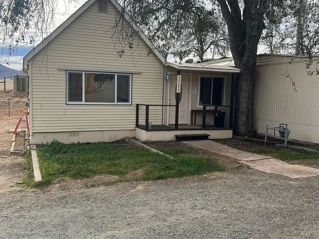 Photo - 35275 Radeleff Ave House
