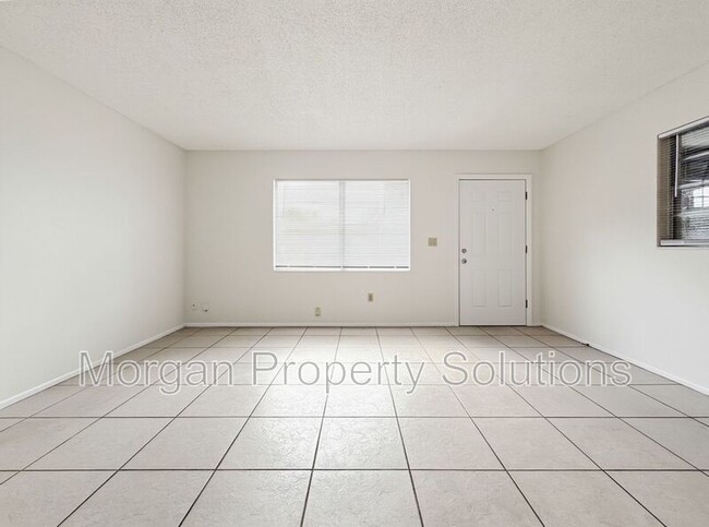 Photo - 1221 Poinsettia Ave