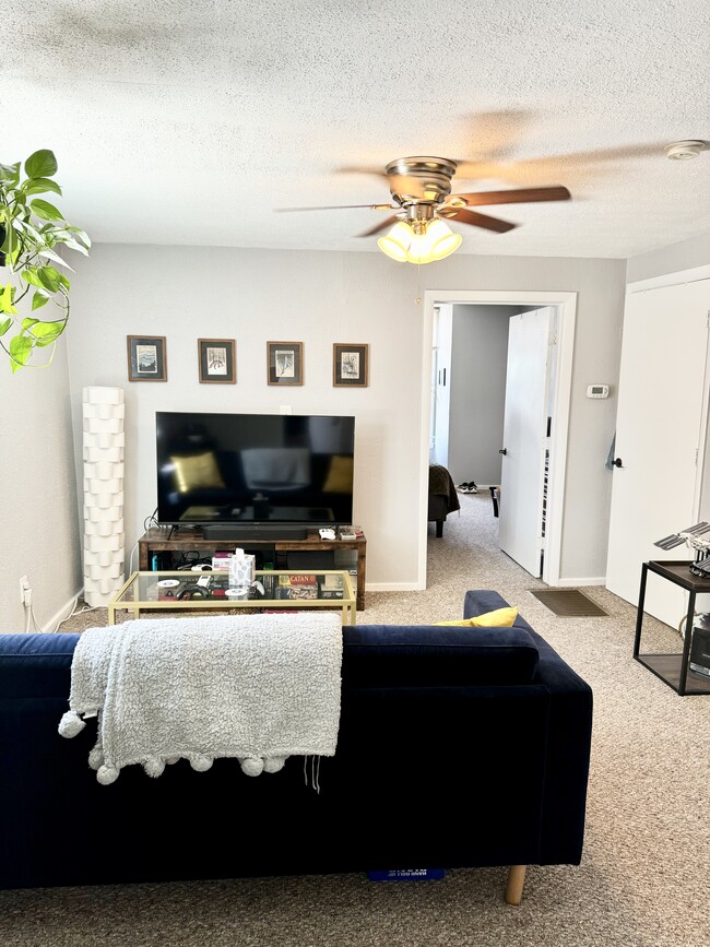 Photo - 25 Florence St Unit 1