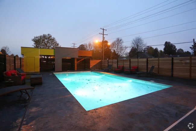The Edge Luxury Apartments