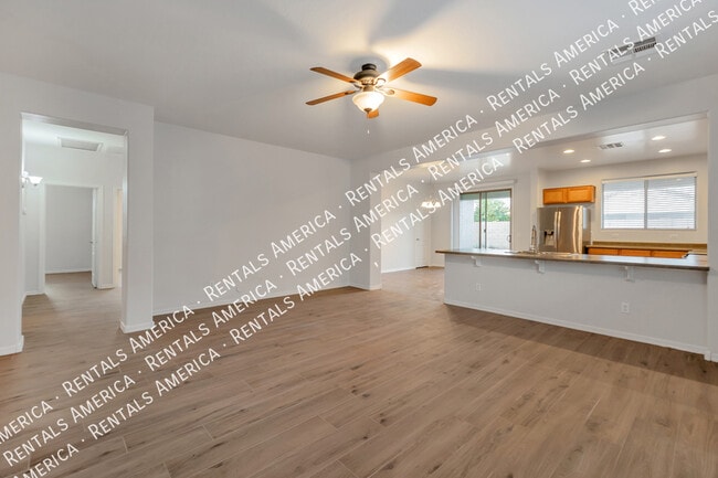 Photo - 1278 W Stephanie Ln