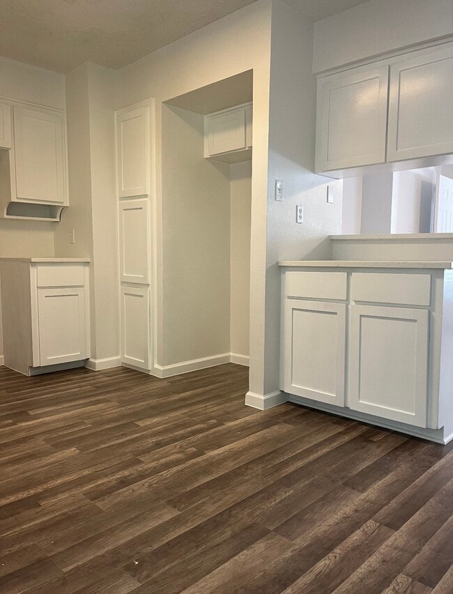 Photo - 6860 S Creek Dr