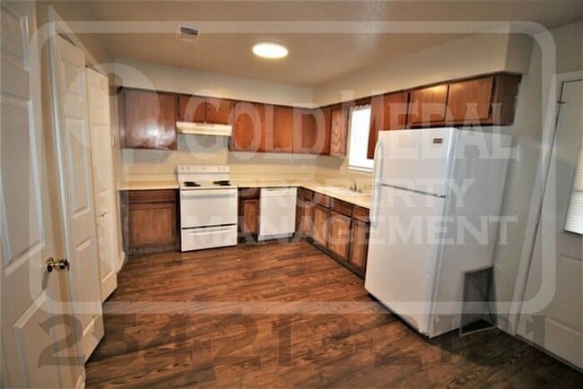 Photo - Spacious & affordable 3-bed, 2.5-bath! - Now Available for Rent!