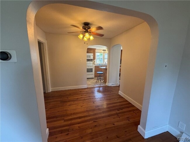 Photo - 4300 Fay Rd