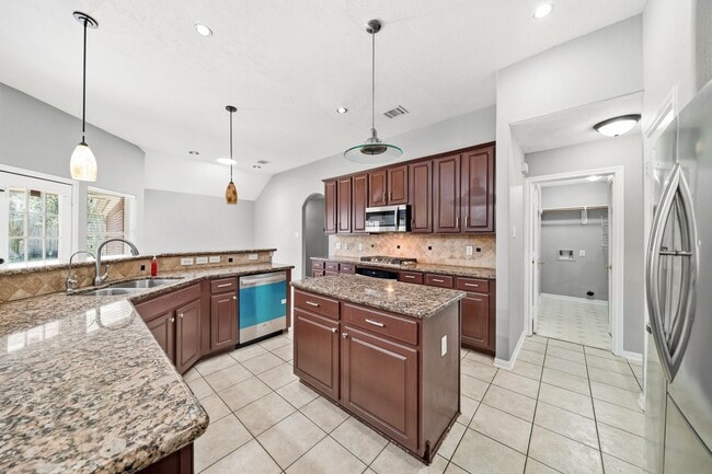 Photo - 15851 Jamie Lee Dr