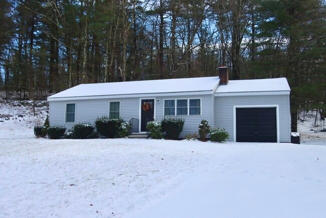 Building Photo - 41 Easy St