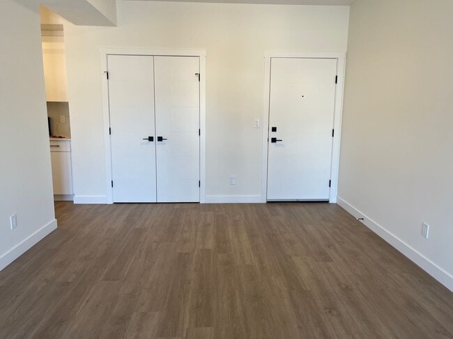 Photo - 2 Bed 1 Bath Unit in Ponoka, AB Unité 212