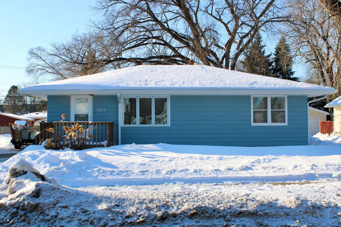 Recently Updated Single Family Home Available - Recently Updated Single Family Home Available