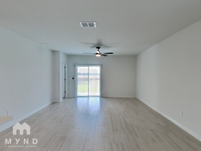 Photo - 35142 Gravelly Dr