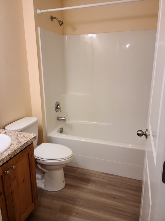 216 Lawton St Unit 3