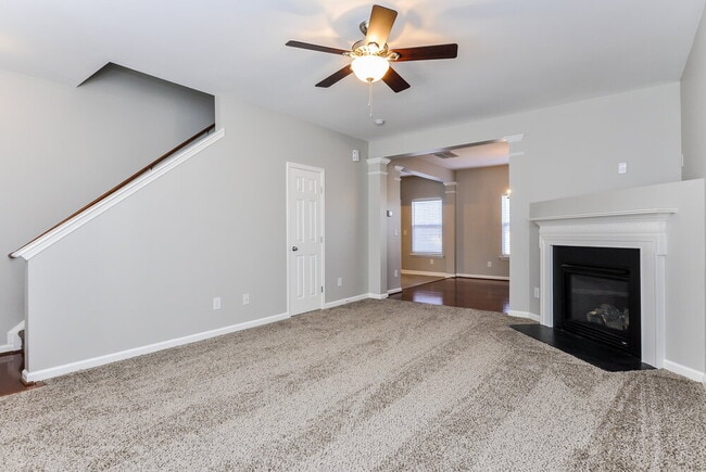 Photo - 4225 Hopper St