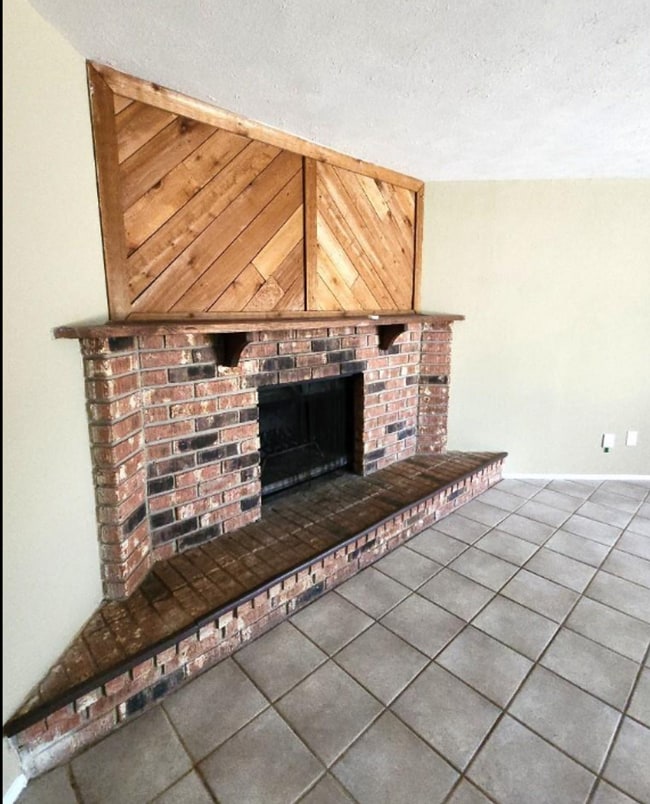 Photo - 3 Bedr/ 2 bath Beautiful Home in Hockley, TX - A Tranquil Country Retreat with Modern Convenience