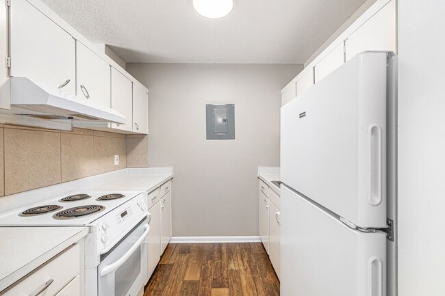 Blue Springs Apartments