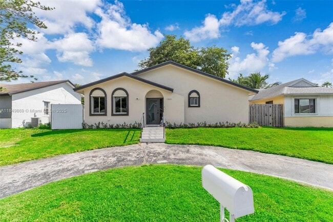 Building Photo - 13621 SW 287th Ln Rental