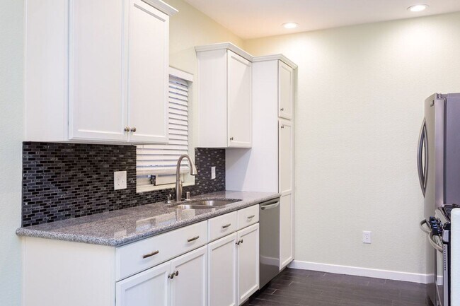 Photo - Lovely single-story condo in the community...