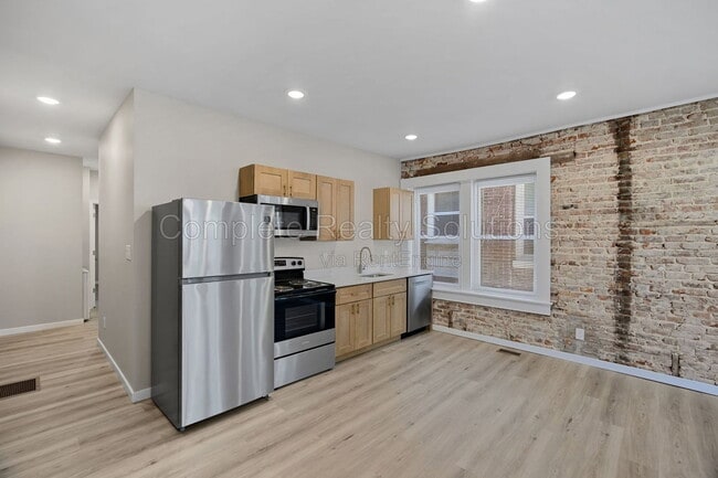 3140 Magnolia Ave Unit 1w