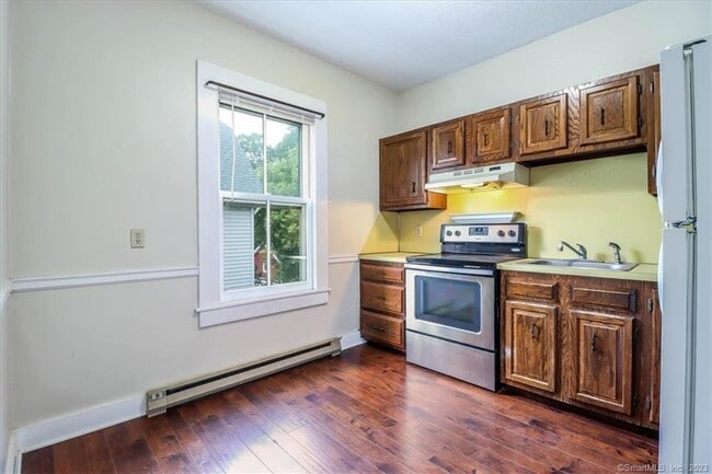 Photo - 23 S Main St Unit C