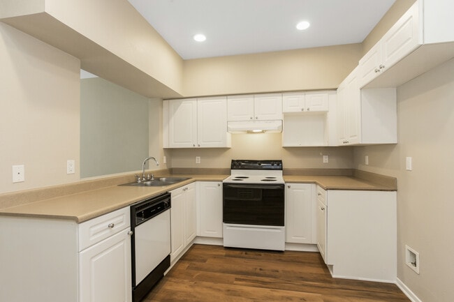 Photo - Orange Park Heights Senior Living (55 & Over)