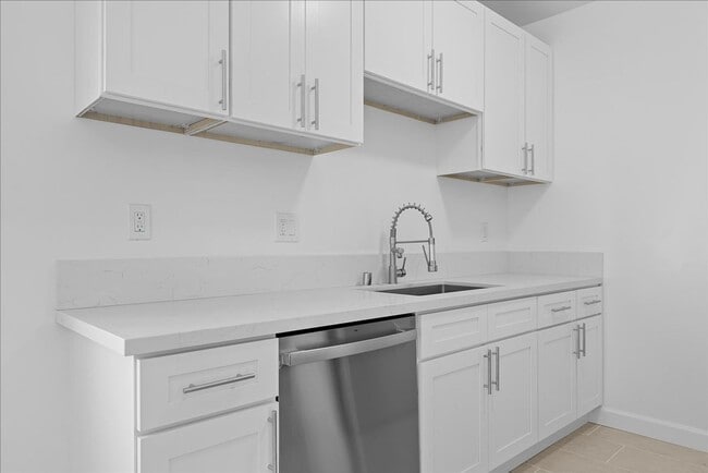 Photo - 2464 Penmar Ave Unidad 11