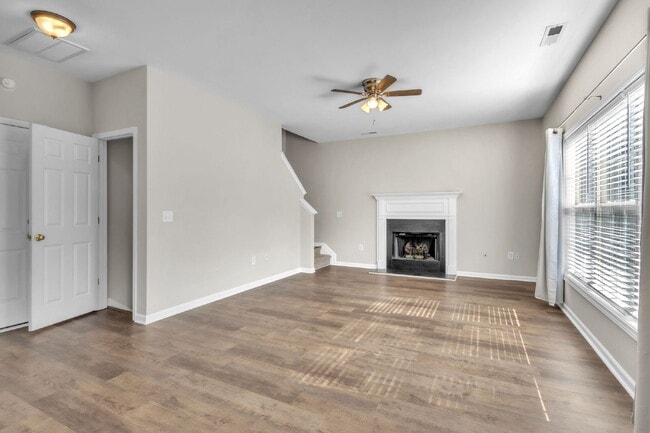 Photo - Stunning 4-Bed Home with Modern Kitchen, Bonus Space & Pool Access in Long Creek Plantation