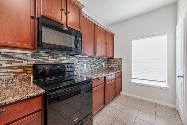 Photo - 228 Elm Patch Dr