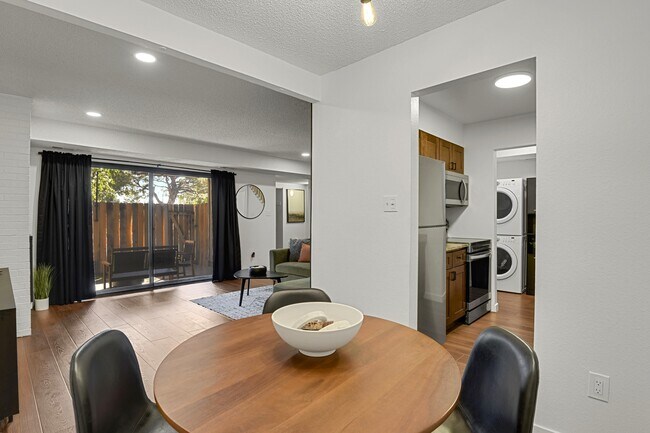 Photo - 7995 E Mississippi Ave