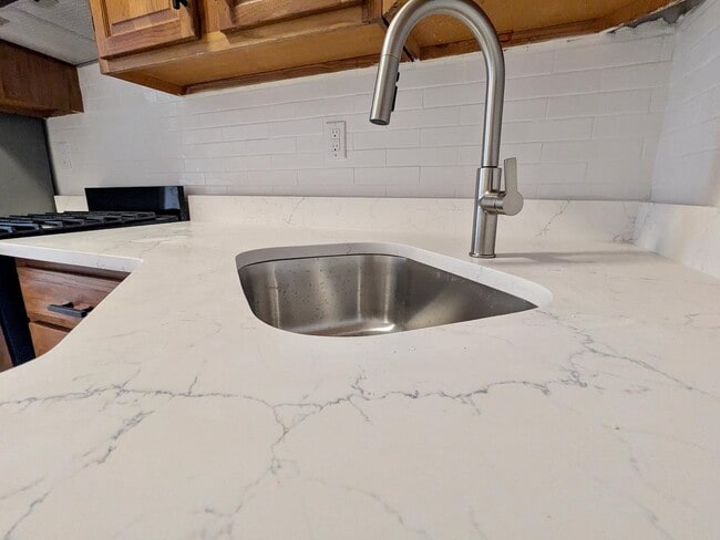 Photo - 374 2nd St