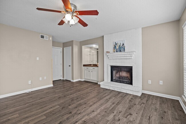 Photo - 250 El Dorado Blvd Unit 127