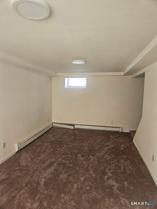 Photo - 1129 Southford Rd