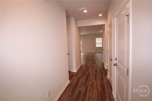 Photo - 99 Cambium Cir