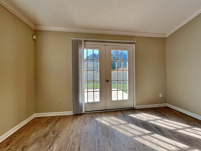 Photo - 4676 Mill Station Pl