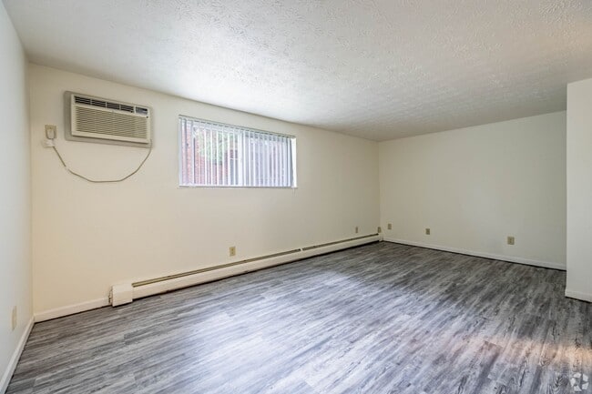 Prime Apartments at the Oaks