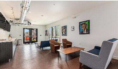 Photo - 503 Horton St