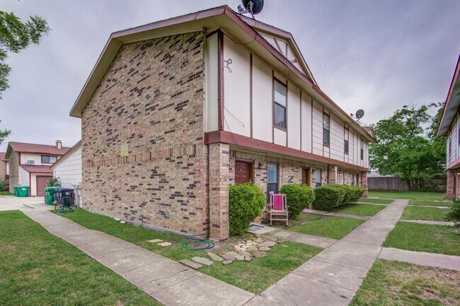 Photo - 3061 Olympia Dr