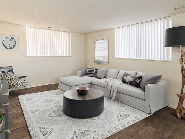 Photo - Greentree Village