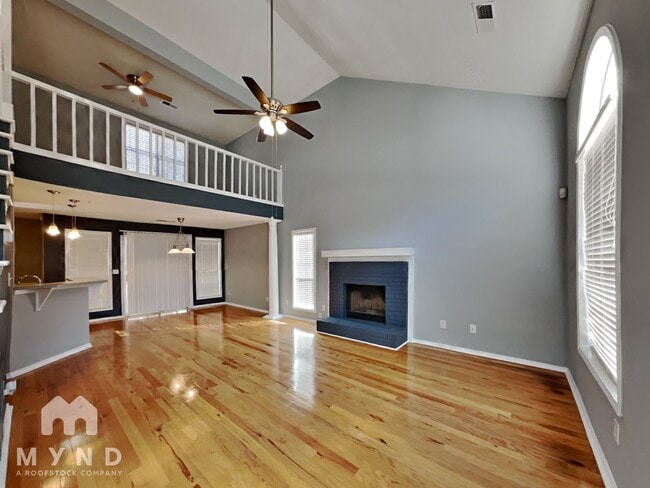 Photo - 1234 Crystal Springs Trail